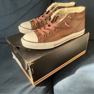 Brown Leather Converse Mid Lined with Fleece